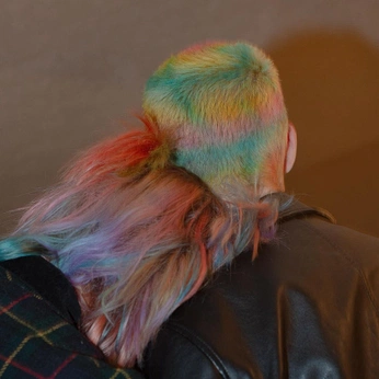 A cover of "hair" cluster. The owner is freakingangelx. The cluster consists of 3 elements.