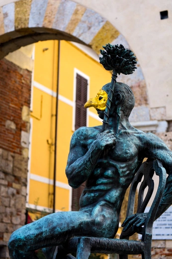 A cover of "Italy" cluster. The owner is delphiedesigns. The cluster consists of 19 elements.