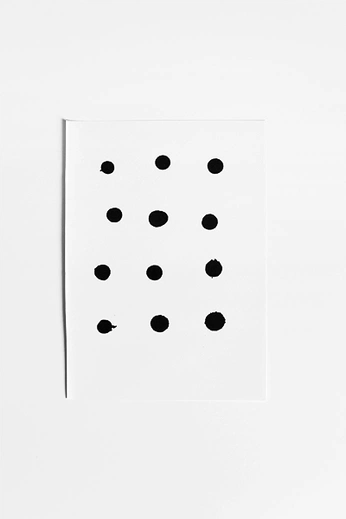 A cover of "Portfolio" cluster. The owner is stefangroch. The cluster consists of 12 elements.