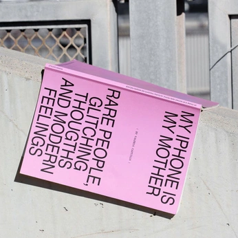 A cover of "Editorial" cluster. The owner is gnist. The cluster consists of 79 elements.