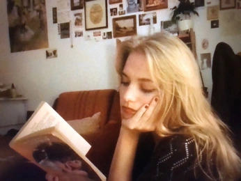 A cover of "moodboard" cluster. The owner is nailaleonn. The cluster consists of 214 elements.