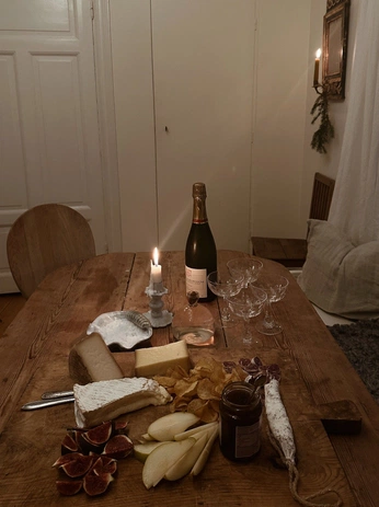 A cover of "Winter" cluster. The owner is twixsage. The cluster consists of 4 elements.