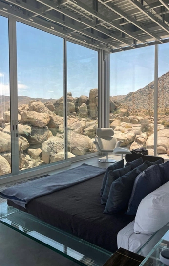 A cover of "Vibes" cluster. The owner is alexein. The cluster consists of 17 elements.