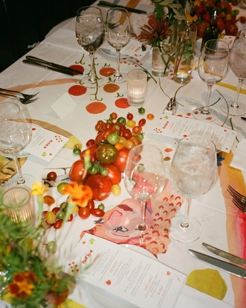 A cover of "Tablescapes" cluster. The owner is misswalker. The cluster consists of 21 elements.