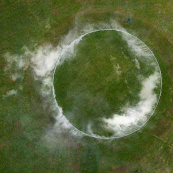 A cover of "archive" cluster. The owner is hanajauregui. The cluster description is "mood board". The cluster consists of 73 elements.