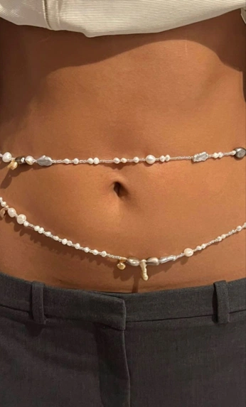 A cover of "Mavekæde" cluster. The owner is pepsimax. The cluster consists of 2 elements.