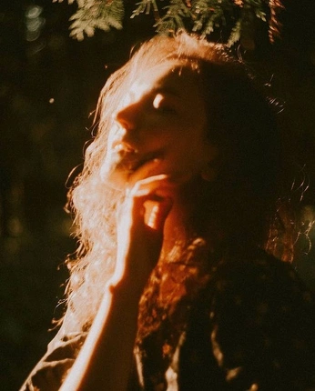 A cover of "people" cluster. The owner is oliesperspective. The cluster consists of 253 elements.