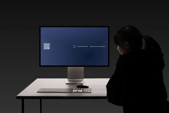 A cover of "Studio Display dark mode" cluster. The owner is devicegraphics. The cluster description is "Studio Display Collection by Device.Graphics™ with a dark background.". The cluster consists of 32 elements.