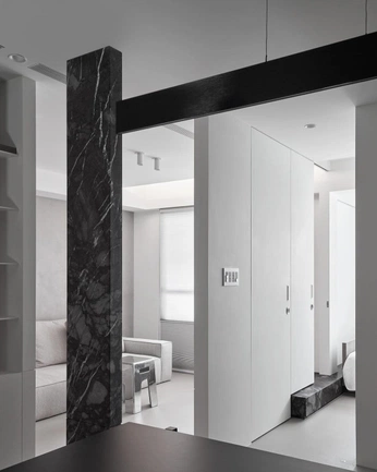 A cover of "Home💫" cluster. The owner is hmmmii. The cluster consists of 1 element.