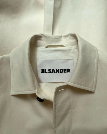 A cover of "Clothing" cluster. The owner is sofieetvoila. The cluster consists of 4 elements.