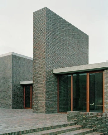 A cover of "architecture" cluster. The owner is gbdmvd. The cluster consists of 9 elements.