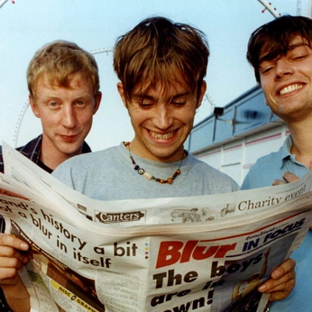 A cover of "damon" cluster. The owner is neta12. The cluster consists of 3 elements.