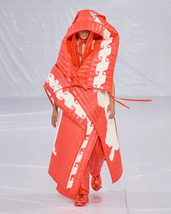 A cover of "CRAIG GREEN" cluster. The owner is armets. The cluster consists of 6 elements.