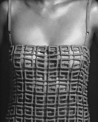 A cover of "GEOMETRIC" cluster. The owner is cos.ma. The cluster consists of 48 elements.