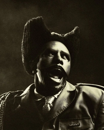 A cover of "Damn" cluster. The owner is pants32. The cluster consists of 14 elements.