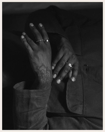 A cover of "HANDS" cluster. The owner is mambaoneshot. The cluster consists of 7 elements.