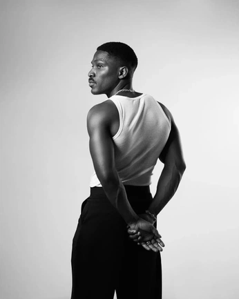 A cover of "Kuba" cluster. The owner is venusian. The cluster consists of 10 elements.