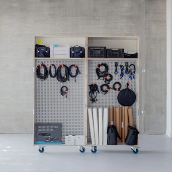 A cover of "CREATIVE SUITE" cluster. The owner is dancarpenter. The cluster consists of 7 elements.