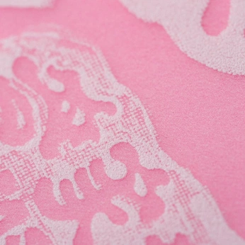 A cover of "PINK" cluster. The owner is 2002user. The cluster consists of 6 elements.