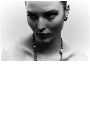 A cover of "New" cluster. The owner is khabarovaann. The cluster consists of 24 elements.