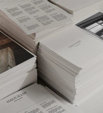 A cover of "SHE." cluster. The owner is milou. The cluster consists of 7 elements.