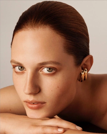 A cover of "Jewellery" cluster. The owner is victoriabain. The cluster consists of 66 elements.