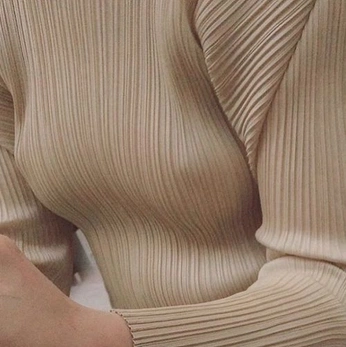 A cover of "ellemmm" cluster. The owner is marinalalovic. The cluster consists of 34 elements.