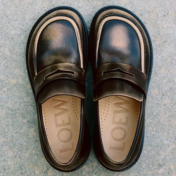 A cover of "-CORE" cluster. The owner is kris. The cluster consists of 22 elements.