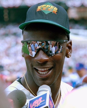 A cover of "Baseball" cluster. The owner is iamaaronmartin. The cluster consists of 8 elements.