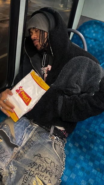 A cover of "Handige dingetjes" cluster. The owner is morno. The cluster consists of 1 element.