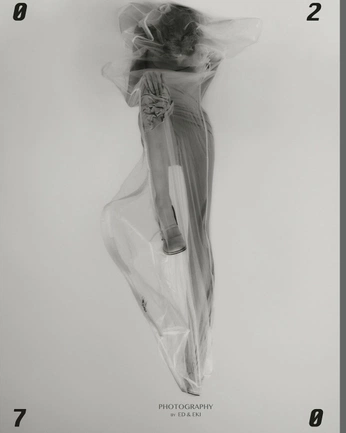 A cover of "Photoshoot" cluster. The owner is katrinarock. The cluster consists of 1 element.