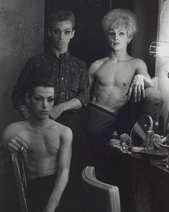 A cover of "TESI" cluster. The owner is samethan. The cluster consists of 218 elements.