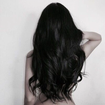 A cover of "hairs" cluster. The owner is dharrrmii. The cluster consists of 4 elements.