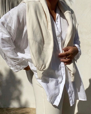 A cover of "Anticolor" cluster. The owner is alessacreative. The cluster consists of 8 elements.