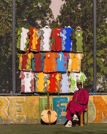 A cover of "Nike" cluster. The owner is shemakessomex. The cluster consists of 7 elements.