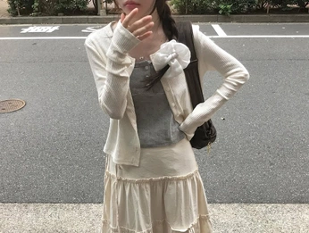 A cover of "nihon" cluster. The owner is batsmaru. The cluster consists of 1 element.