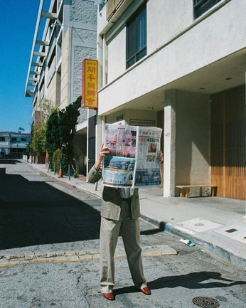A cover of "journal street shoot" cluster. The owner is bloomingnarciss. The cluster consists of 1 element.