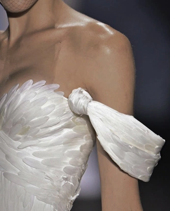 A cover of "Ærmer" cluster. The owner is pepsimax. The cluster consists of 2 elements.