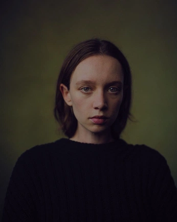 A cover of "Portaits" cluster. The owner is kuziw. The cluster consists of 19 elements.