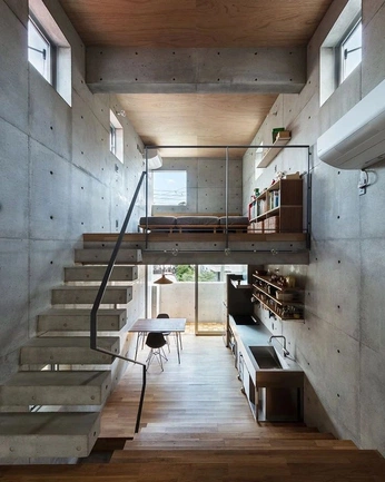 A cover of "Santa monica" cluster. The owner is pietro182. The cluster consists of 3 elements.