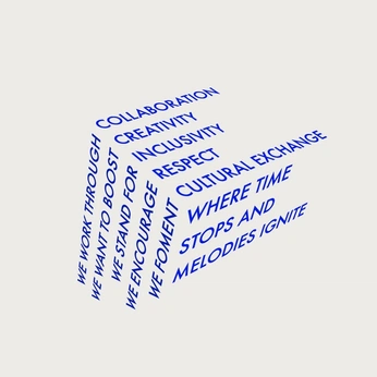 A cover of "Graphic" cluster. The owner is ahnkye. The cluster consists of 19 elements.