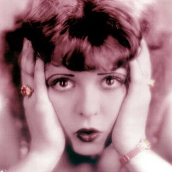 A cover of "old hollywood" cluster. The owner is enochdrebber. The cluster consists of 167 elements.