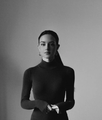 A cover of "Silhouette" cluster. The owner is fczls. The cluster consists of 2 elements.