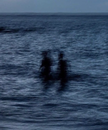 A cover of "Blue" cluster. The owner is lostdream. The cluster consists of 1 element.