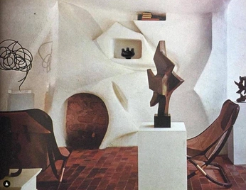 A cover of "F r o m T h e P a s t" cluster. The owner is anapgil7. The cluster consists of 10 elements.