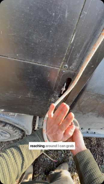 A cover of "Knots" cluster. The owner is zos999. The cluster consists of 5 elements.