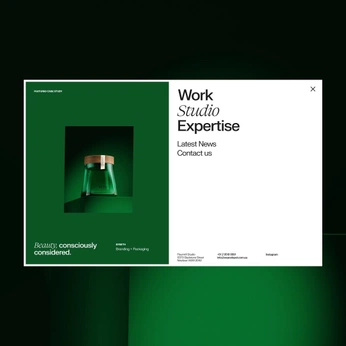 A cover of "Creative Pitch deck" cluster. The owner is evokeamore. The cluster consists of 2 elements.