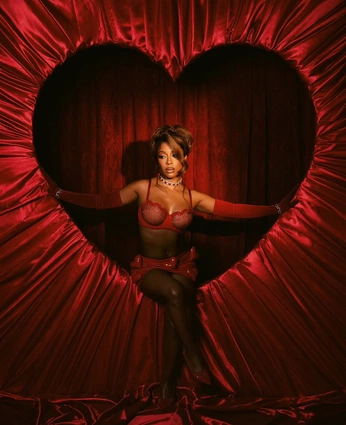 A cover of "fruit crate labels" cluster. The owner is ibdesigning. The cluster consists of 24 elements.