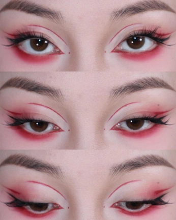 A cover of "makeup" cluster. The owner is inthemood4luv. The cluster consists of 6 elements.