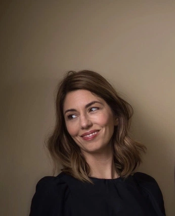 A cover of "Art - Photo Portraits" cluster. The owner is nannnsss. The cluster consists of 19 elements.